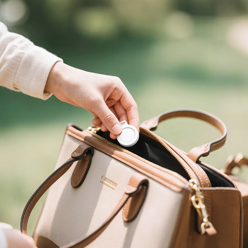 HOCO E101 Anti-Lost Device (Apple + Android)